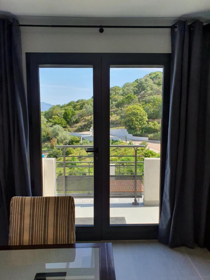 Appartement F2 Avec Terrasse De 35 M2 Bomorto - Porticcio Porticcio  Kültér fotó