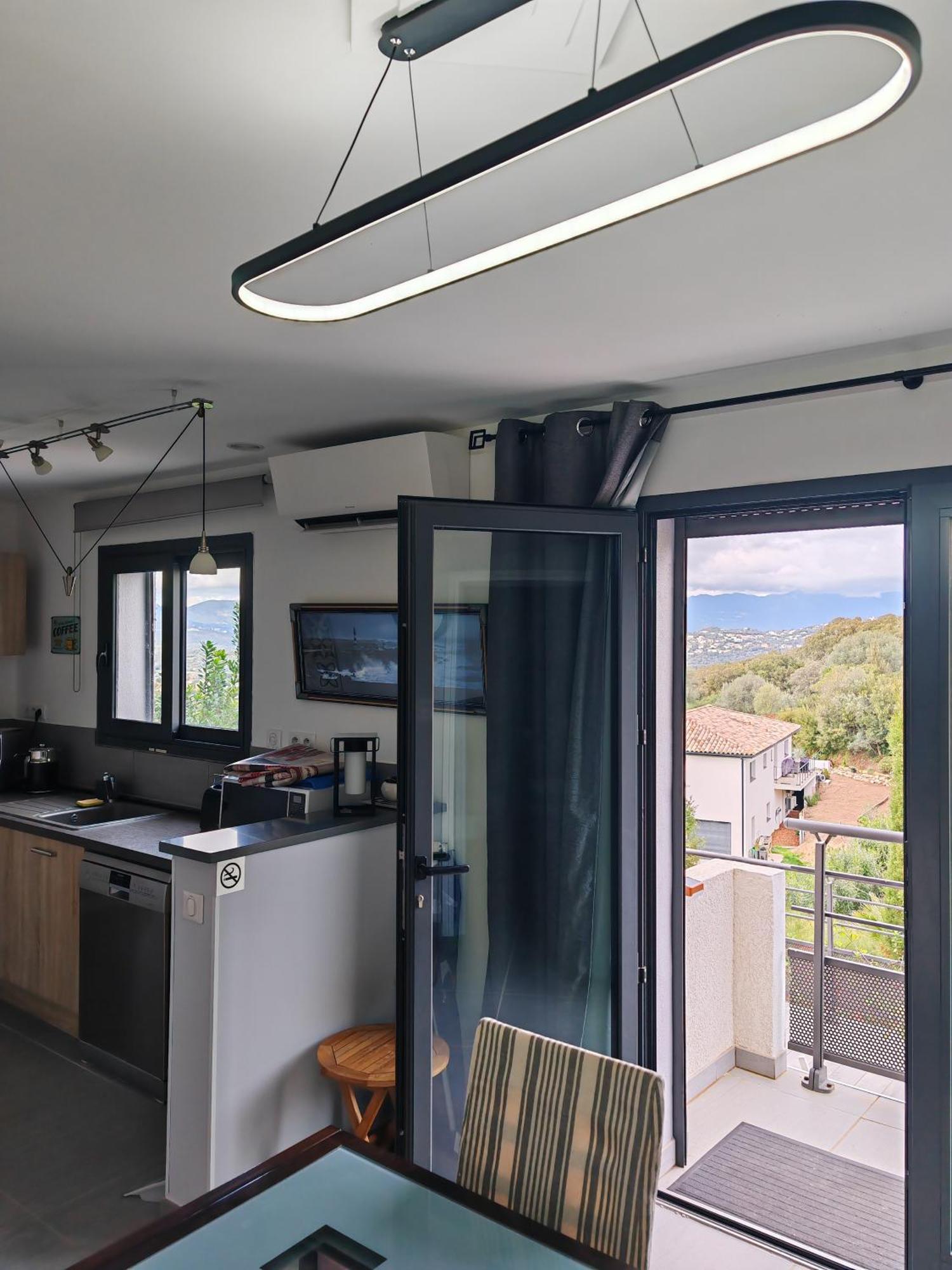 Appartement F2 Avec Terrasse De 35 M2 Bomorto - Porticcio Porticcio  Kültér fotó